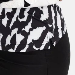 W Tech Hidden Button Pique AOP Svart Vit